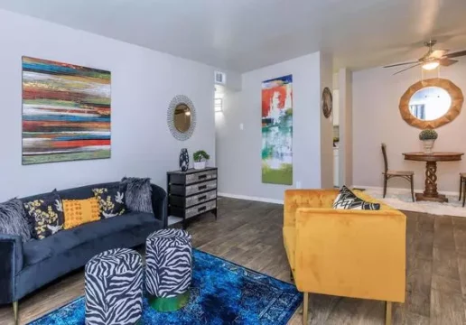 Bainbridge Apartments