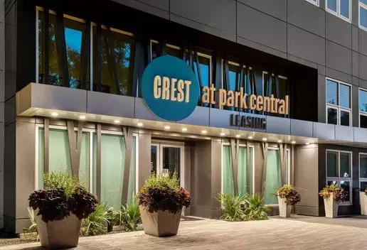 Crest at Park Central