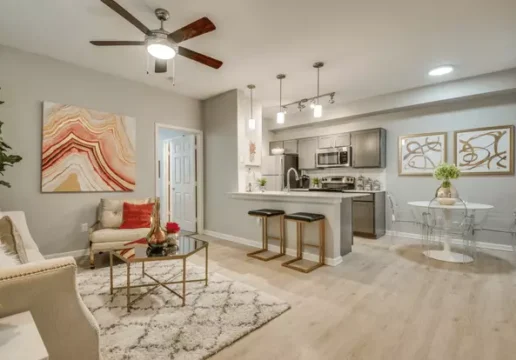 The Loren Apartments