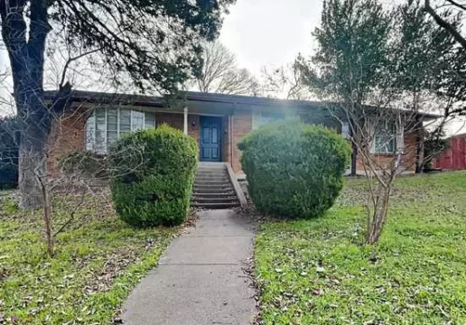 3240 Springwood Lane Dallas Tx