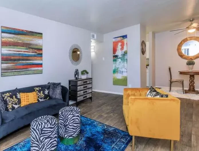 Bainbridge Apartments