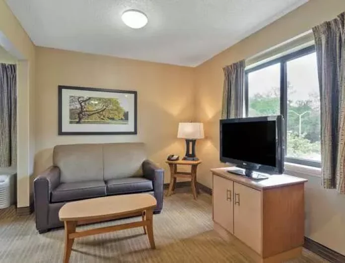 Houston Northwest - Hwy. 290 Hollister