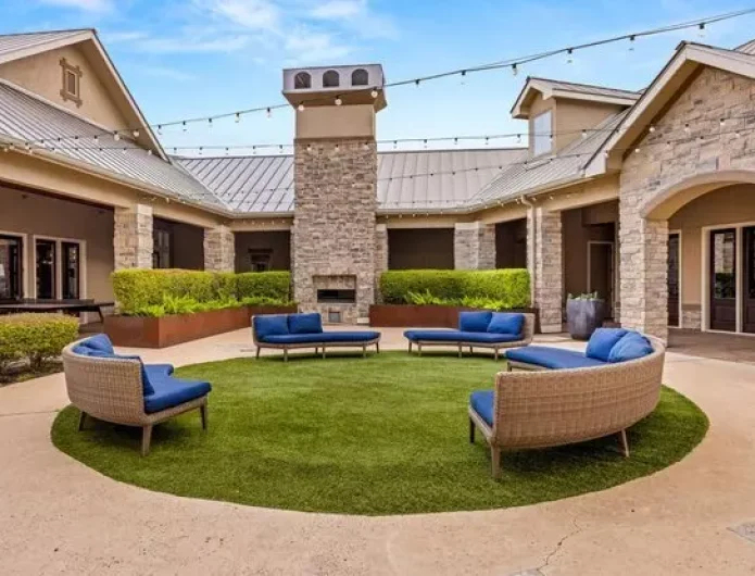 The James on South First